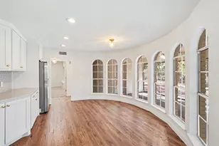 2105 Wilson Dr, Arlington, TX 76011 - Photo 7