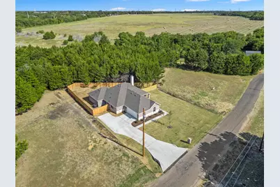 425 Watercrest Lane, Glenn Heights, TX 75154 - Photo 1