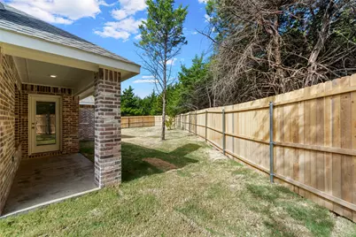 425 Watercrest Lane, Glenn Heights, TX 75154 - Photo 21