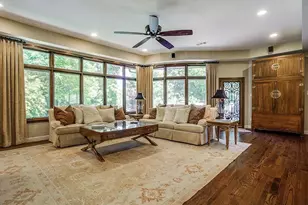 4825 Crooked Ln, Dallas, TX 75229 - Photo 5