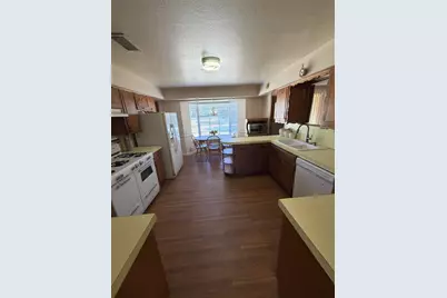 1329 E Union Bower Road, Irving, TX 75061 - Photo 3
