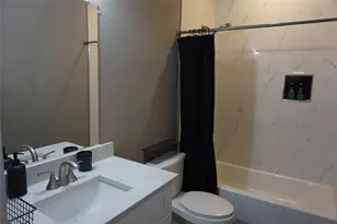 4819 Baldwin St, Dallas, TX 75210 - Photo 11