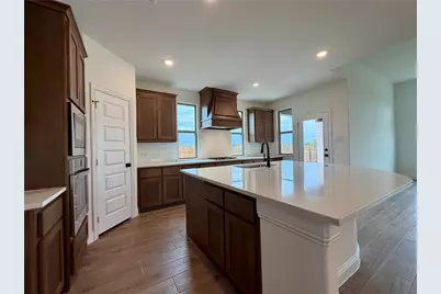 310 Devonshire Drive, Greenville, TX 75401 - Photo 13
