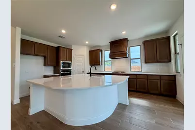 310 Devonshire Drive, Greenville, TX 75401 - Photo 11