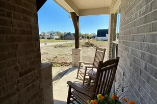 350 Devonshire Dr, Greenville, TX 75401 - Photo 3