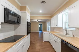 1702 Glendale Dr, Abilene, TX 79603 - Photo 9