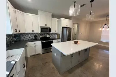 171 Cool Meadows Court, Millsap, TX 76066 - Photo 9