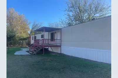 3716 Brook Valley Street, Granbury, TX 76048 - Photo 3