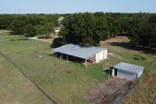 2815 Fm 3092, Gainesville, TX 76240 - Photo 21