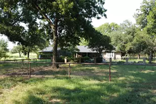 2815 Fm 3092, Gainesville, TX 76240 - Photo 29
