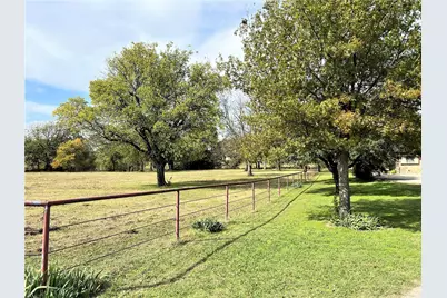 2815 Fm 3092, Gainesville, TX 76240 - Photo 19