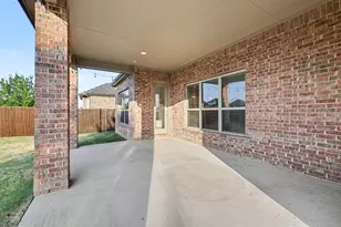 1616 Canals Dr, Little Elm, TX 75068 - Photo 39