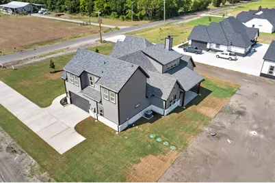 204 Cr 4615, Wolfe City, TX 75496 - Photo 37