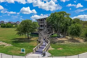 1521 Buttercup Ave, Aubrey, TX 76227 - Photo 3