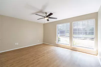 13234 Woodbend Lane, Dallas, TX 75243 - Photo 19