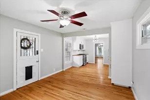 4708 Calmont Ave, Fort Worth, TX 76107 - Photo 3