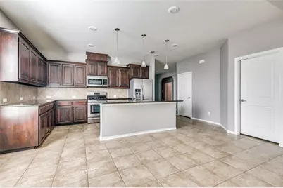 1733 Kachina Lodge Road, Fort Worth, TX 76131 - Photo 7