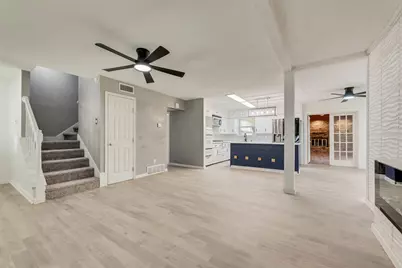 721 Thompson Drive, Saginaw, TX 76179 - Photo 17