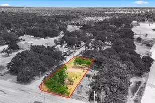 2000 Dowdy Ferry Rd, Dallas, TX 75217 - Photo 1