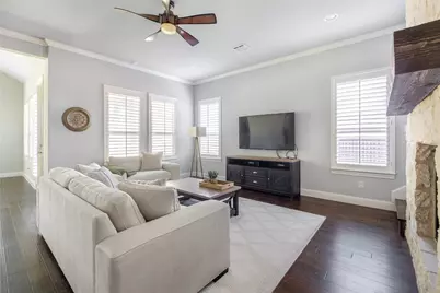 2732 Piersall Drive, McKinney, TX 75072 - Photo 3
