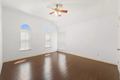 2236 Sparrow Hawk Court, Grand Prairie, TX 75052 - Photo 25