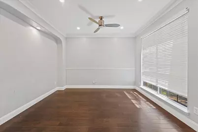 2236 Sparrow Hawk Court, Grand Prairie, TX 75052 - Photo 5