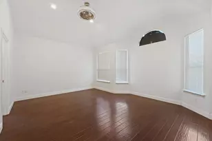 2236 Sparrow Hawk Ct, Grand Prairie, TX 75052 - Photo 17
