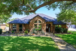 2906 River Crest St, Grapevine, TX 76051 - Photo 5