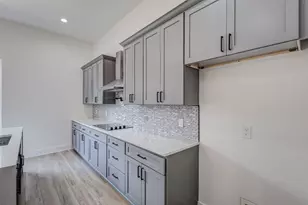 2501 Lenway St, Dallas, TX 75215 - Photo 21