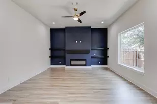 2501 Lenway St, Dallas, TX 75215 - Photo 9