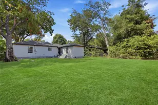 11012 Castolon Dr, Dallas, TX 75228 - Photo 17