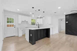 11012 Castolon Dr, Dallas, TX 75228 - Photo 9