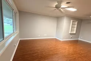 4925 Lubbock Ave, Fort Worth, TX 76115 - Photo 13