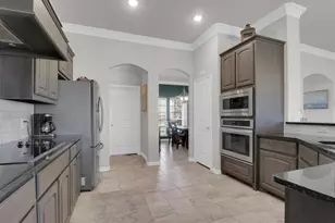 7818 Sagebrush Ln, Godley, TX 76044 - Photo 11