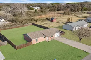 513 Ranch Rd, Granbury, TX 76049 - Photo 17