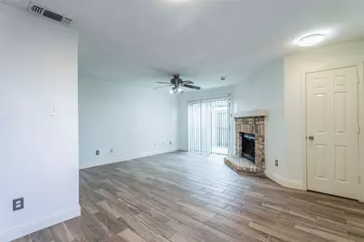 5757 E University Boulevard #27S, Dallas, TX 75206 - Photo 3