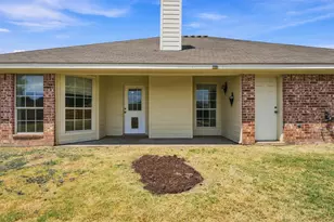 220 Knight Ln, Lacy Lakeview, TX 76705 - Photo 33