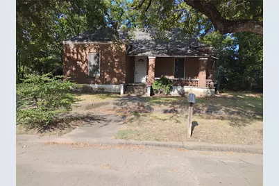 615 N Mirick Avenue, Denison, TX 75020 - Photo 1