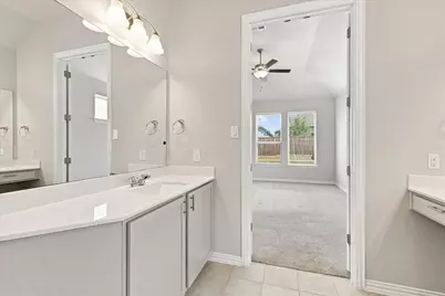 1005 Rosebay Drive, Fort Worth, TX 76247 - Photo 21