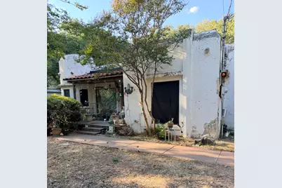 2819 Hollis Street, Fort Worth, TX 76111 - Photo 1
