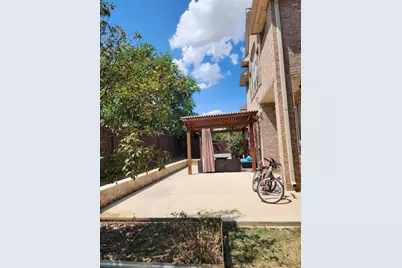 7701 Brookview Court, Irving, TX 75063 - Photo 29