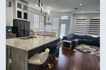 7701 Brookview Court, Irving, TX 75063 - Photo 3