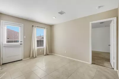 2901 Questa Street, Fort Worth, TX 76119 - Photo 13