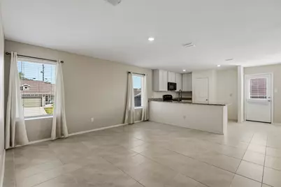 2901 Questa Street, Fort Worth, TX 76119 - Photo 7