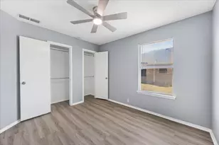 1506 Waters Edge Dr, Glenn Heights, TX 75154 - Photo 5