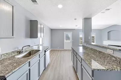 1506 Waters Edge Drive, Glenn Heights, TX 75154 - Photo 25