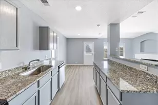 1506 Waters Edge Dr, Glenn Heights, TX 75154 - Photo 25