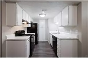 8100 N N Mopac Expressway, Austin, TX 78759 - Photo 9