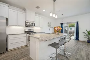 2741 Splendor Dr, Little Elm, TX 75068 - Photo 11