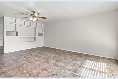 3914 Wheelwright Drive, Garland, TX 75044 - Photo 5